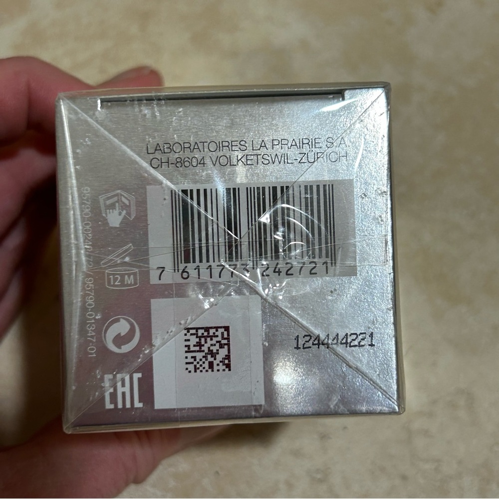 NIB $180~LA PRAIRIE~Essence of Skin Caviar Eye Complex Firming Eye Gel~15ml/.5oz - Picture 7 of 8